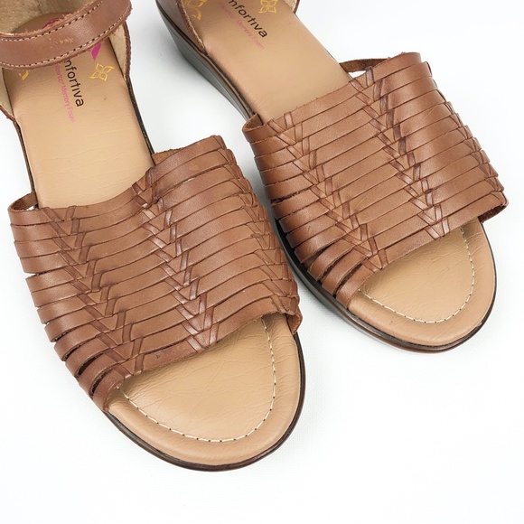 FINAL PRICE-  Comfortiva ‘Fayann’ Huarache Sandal Sz 10W - Picture 4 of 13
